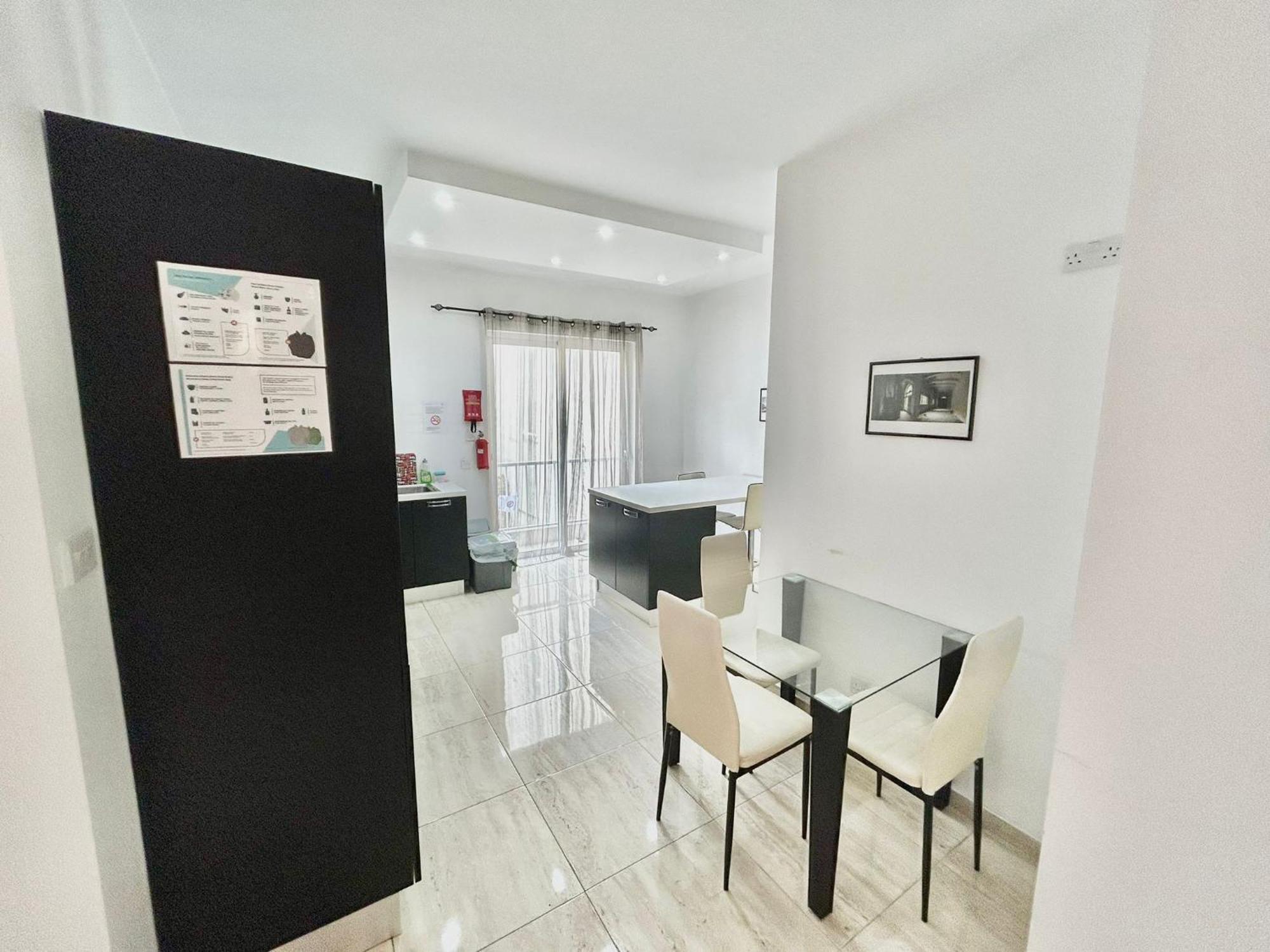 Sliema 2 Bedroom Apartment Exterior photo
