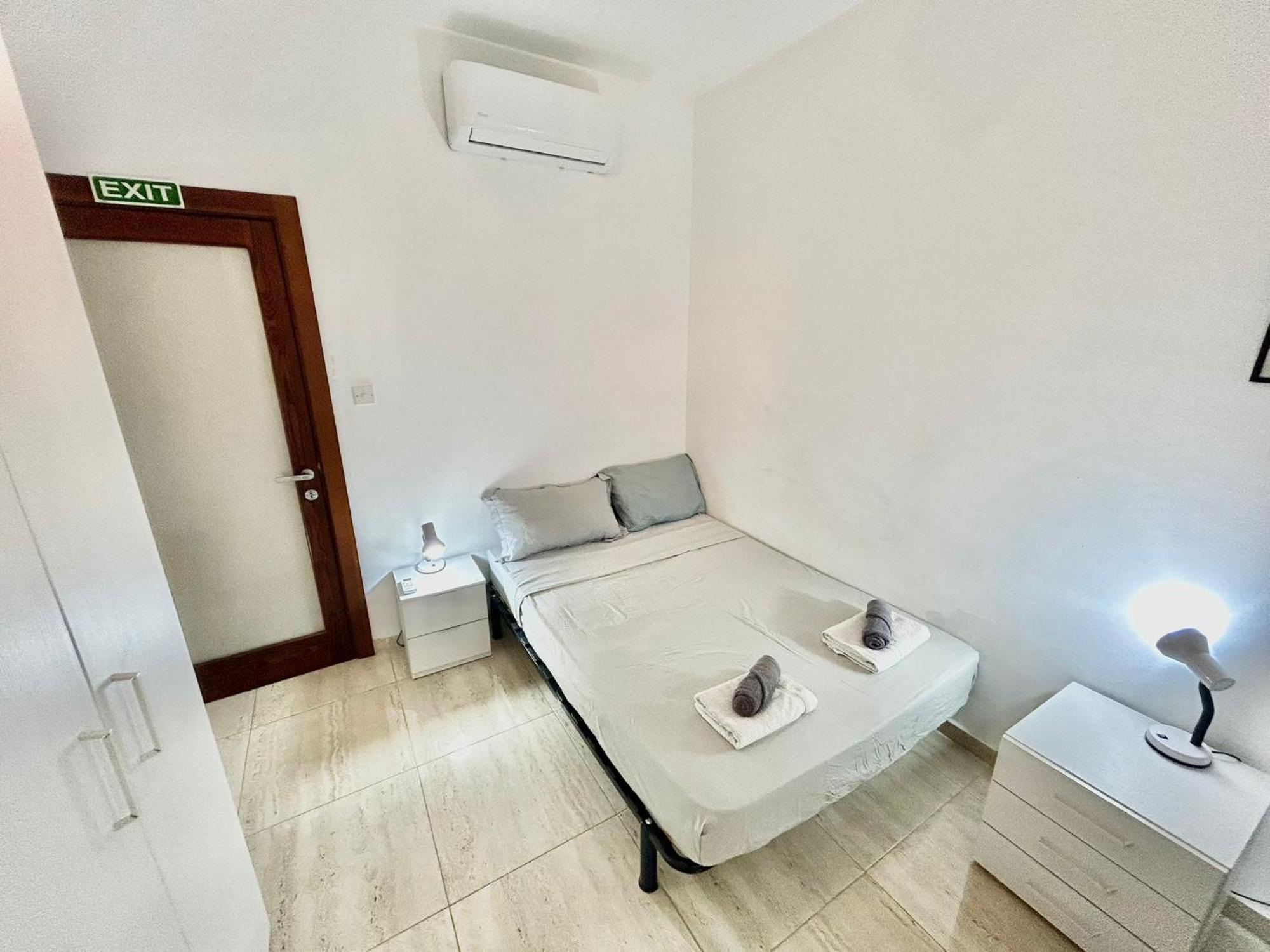 Sliema 2 Bedroom Apartment Exterior photo